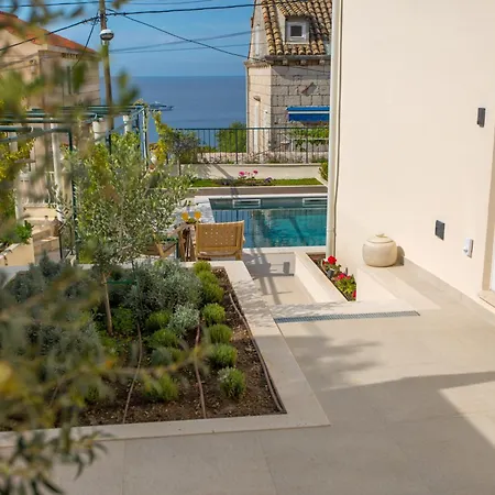 Back In Time Luxury 2 דירה *