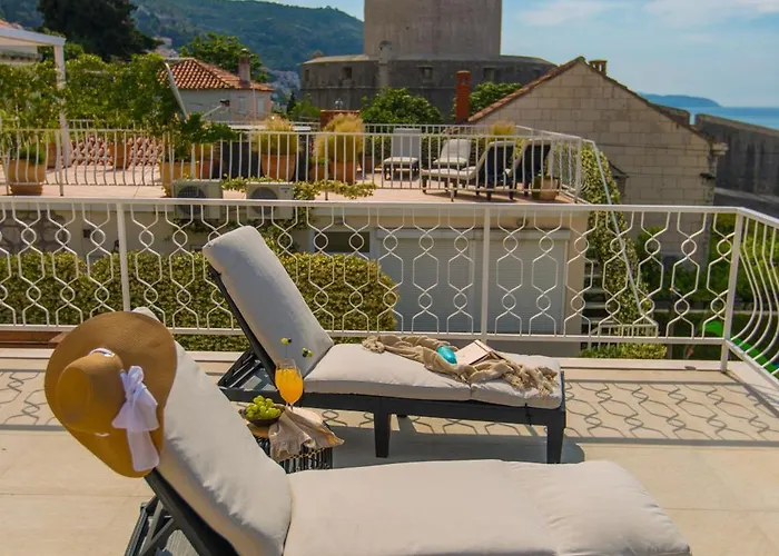 דירה Back In Time Luxury 2 דוברובניק