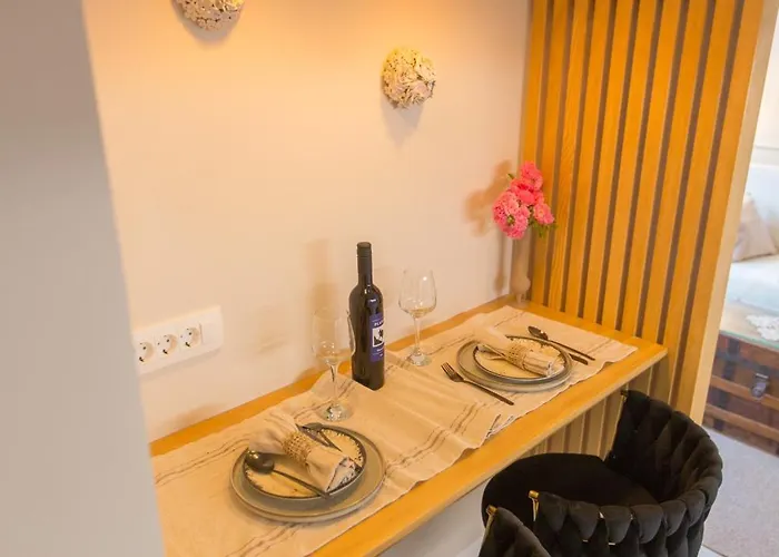 Back In Time Luxury 2