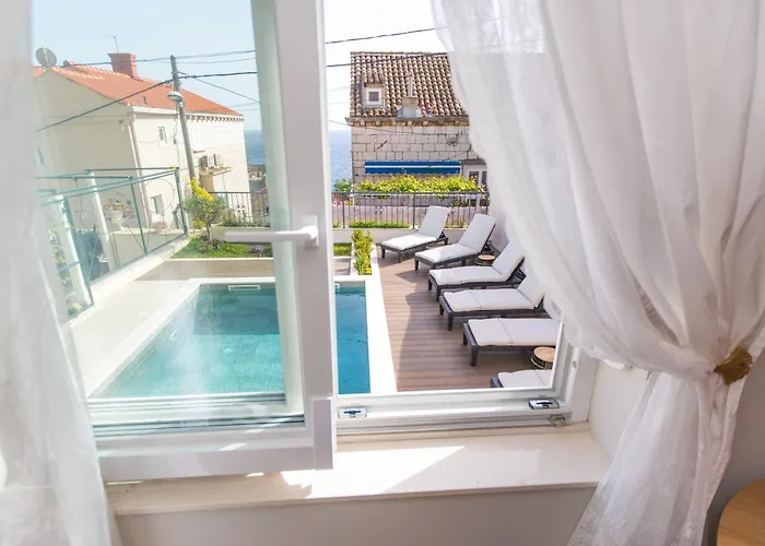 Back In Time Luxury 2 דירה דוברובניק