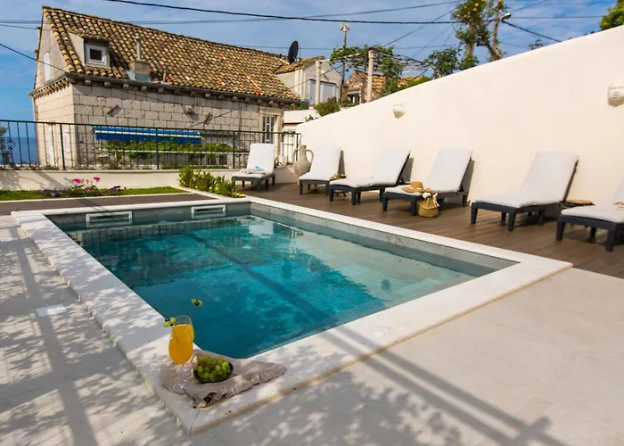 Back In Time Luxury 2