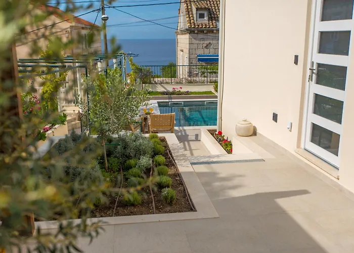 Back In Time Luxury 2 דירה *