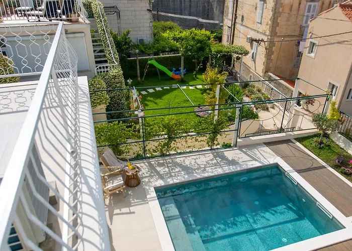 Back In Time Luxury 2 דוברובניק