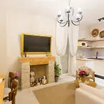 Back In Time Luxury 2 *