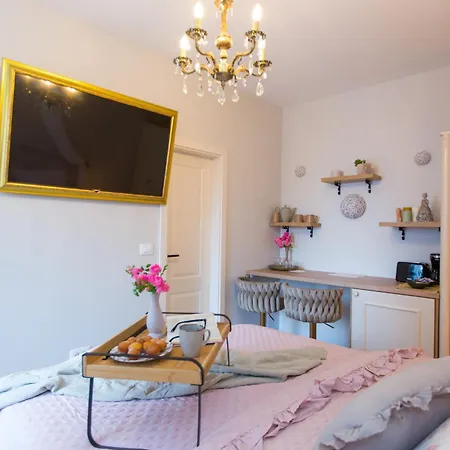 Back In Time Luxury 2