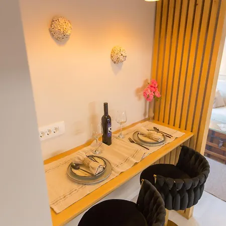 Back In Time Luxury 2