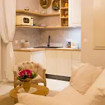 Back In Time Luxury 2 *