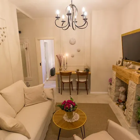 Back In Time Luxury 2