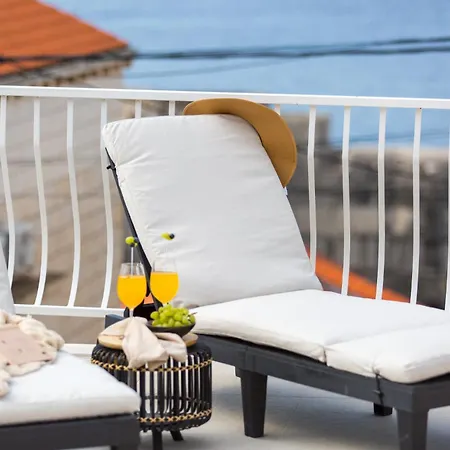 Back In Time Luxury 2 * Ντουμπρόβνικ