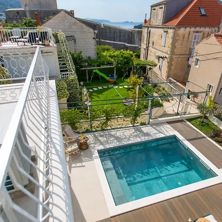 Back In Time Luxury 2 Ντουμπρόβνικ